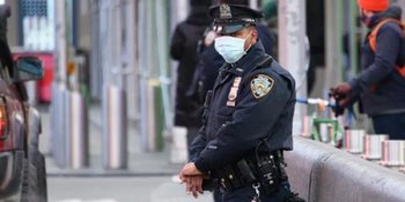 যুক্তরাষ্ট্রের শুধুমাত্র নিউইয়র্ক সিটি পুলিশের ২১১ সদস্যের শরীরে করোনা সনাক্ত॥
