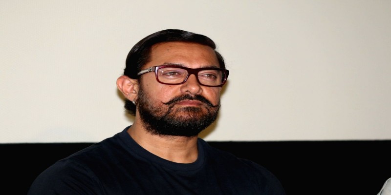 ত্রানের জন্য দেয়া আটার প্যাকেটের মধ্যে আমি টাকা দেইনি॥ বলিউড সুপারষ্টার আমির খান