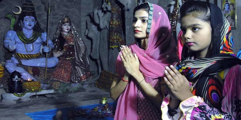 ২১০ কোটি খরচে ইসলামাবাদে তৈরি হচ্ছে বিশাল হিন্দু মন্দির॥