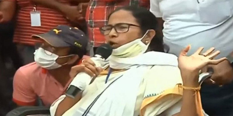 কেন্দ্রীয় স্বরাষ্ট্রমন্ত্রী অমিত শাহ কেন্দ্রীয় বাহিনী দিয়ে বিজেপিকে ভোট লুটে সাহায্য করছে॥ মমতা ব্যানার্জি