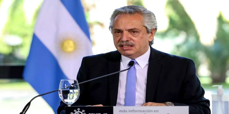 টিকার দ্বিতীয় ডোজ নিয়েও করোনায় আক্রান্ত আর্জেন্টিনার প্রেসিডেন্ট॥