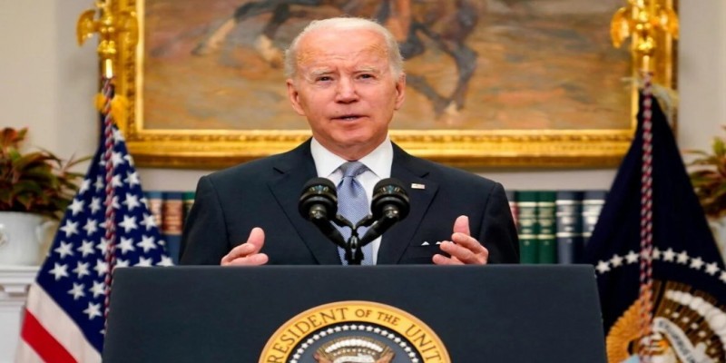 ইউক্রেনের জন্য ৩৩০০ কোটি ডলারের সহায়তা প্যাকেজ ঘোষণা বাইডেনের।।