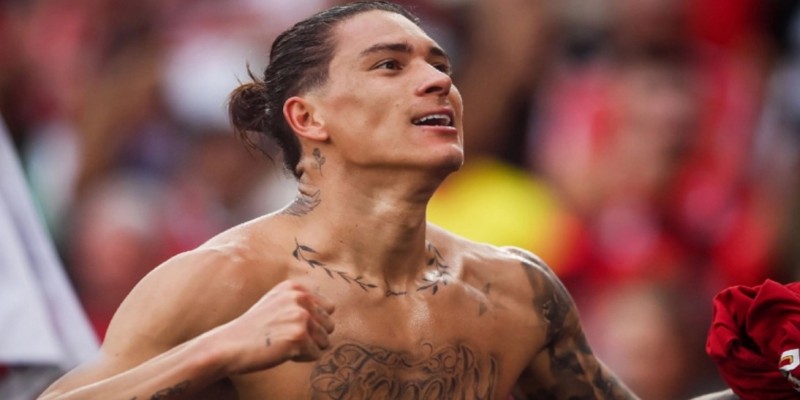 ম্যানসিটিকে উড়িয়ে কমিউনিটি শিল্ড জিতলো লিভারপুল।।