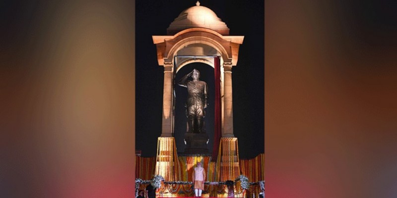 পাল্টে গেল দিল্লির রাজপথের নাম।।স্থাপিত হলো নেতাজির মূর্তি