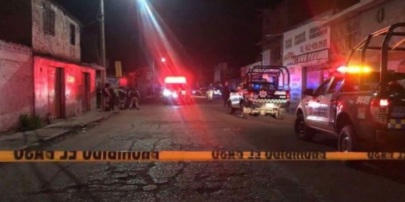 মেক্সিকোয় বন্দুক হামলায় নিহত ১২।।