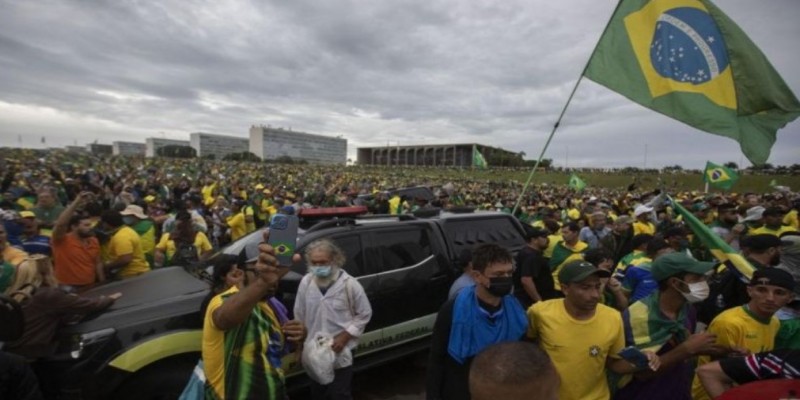 ব্রাজিলের কংগ্রেস।।রাষ্ট্রপতি ভবন ও সুপ্রিম কোর্টে হামলা