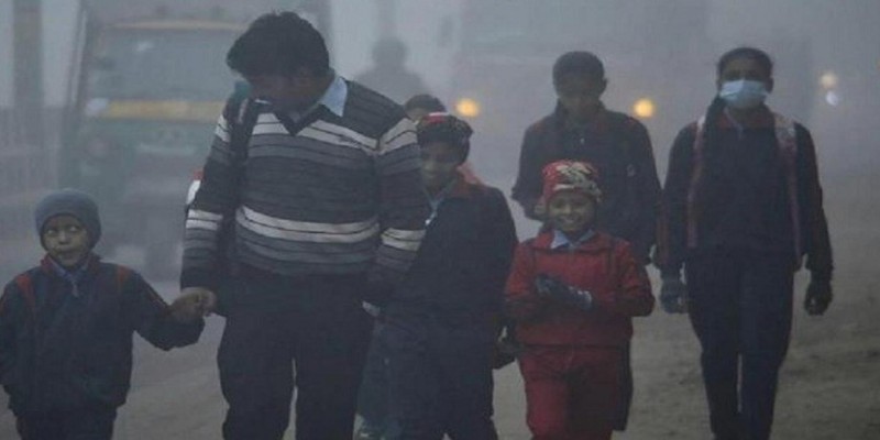 তীব্র শীতে দিল্লিতে স্কুল বন্ধ।।