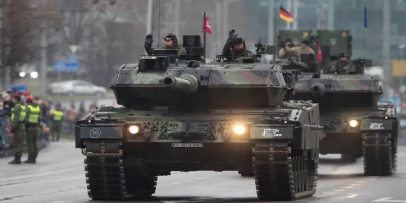 ভারী ট্যাংক চায় ইউক্রেন।।জার্মানিকে চাপ, রয়েছে শর্ত