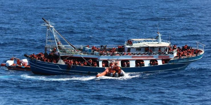 ভূমধ্যসাগরে এক রাতে ৫ শতাধিক অভিবাসনপ্রত্যাশী উদ্ধার।।