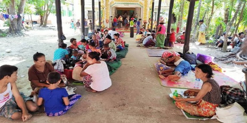মিয়ানমারে নিরাপদ আশ্রয়ে ছুটছেন হাজারো মানুষ ।।