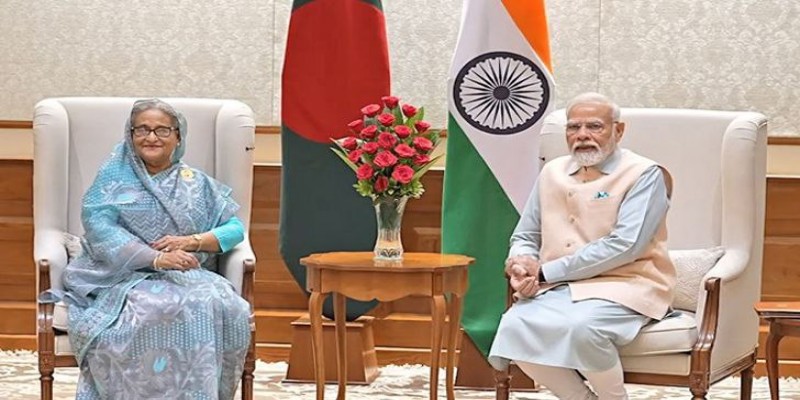 শেখ হাসিনার সিদ্ধান্তের প্রতি সমর্থন থাকবে নয়া দিল্লিরঃ আউটলুক ইন্ডিয়া