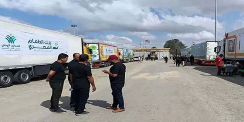 যুদ্ধ বিরতির পর ত্রাণ নিয়ে গাজায় প্রবেশ করেছে ২০০ ট্রাক