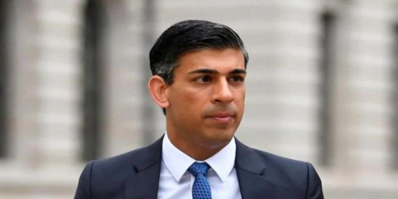 পার্লামেন্টে প্রথমবারের মতো ঋষি সুনাকের পরাজয়