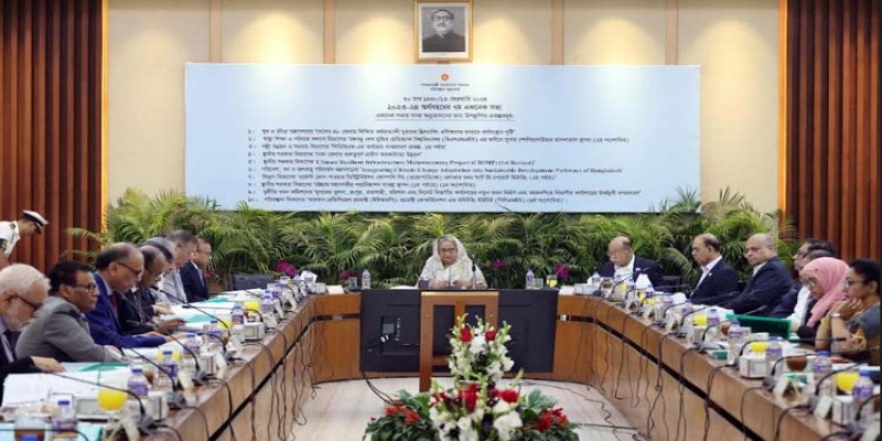 র্আথ-সামাজিক অগ্রগতির জন্য গুরুত্বর্পূণ উন্নয়ন প্রকল্প গ্রহণ করুন।। প্রধানমন্ত্রী