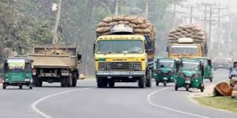 ঈদের ৬ দিন মহাসড়কে চলবে না ট্রাক-কাভার্ড ভ্যান-লরি॥