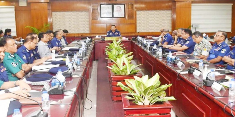 কোরবানির পশু নির্দিষ্ট গন্তব্যে পৌঁছাতে নিরাপত্তা নিশ্চিতের নির্দেশ আইজিপির॥