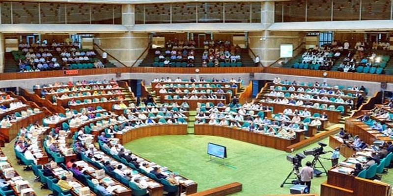 গতকালই পাশ হয়েছে নতুন অর্থবছরের বাজেট॥ আজ থেকে কার্যকর