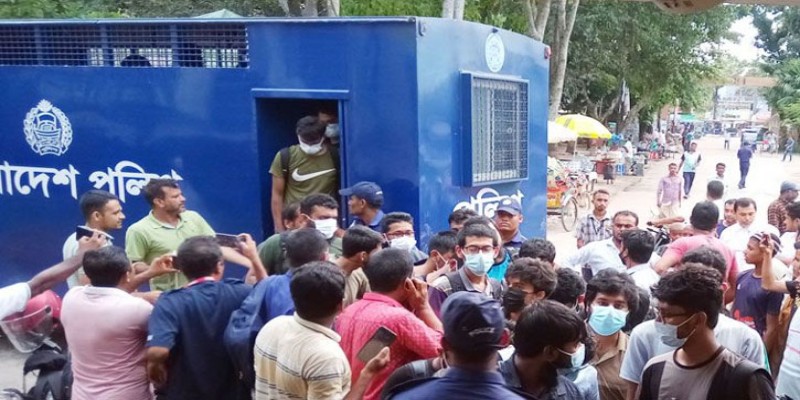 সারা দেশে ১৪ দিনে প্রায় সাড়ে ১০ হাজার গ্রেপ্তার॥