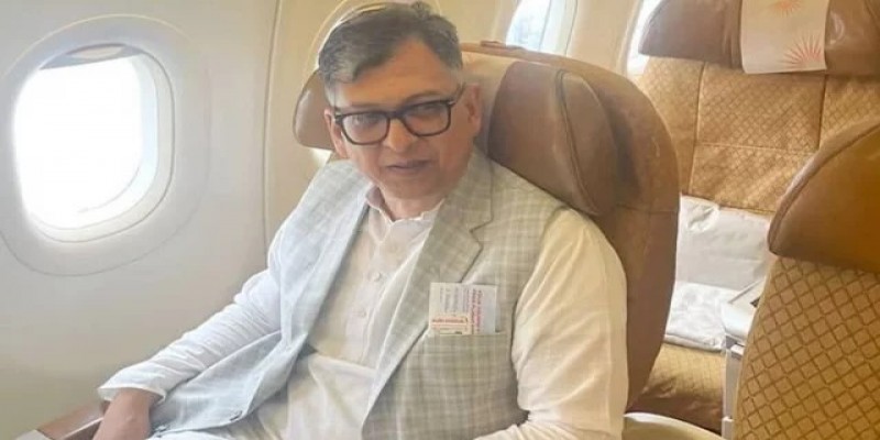 ৯ বছর পর দেশে ফিরলেন বিএনপি নেতা সালাহউদ্দিন॥