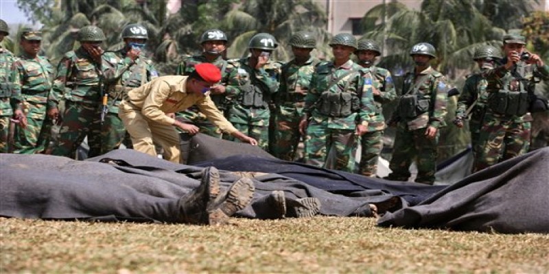 বিডিআর বিদ্রোহ॥ হাসিনা- হেলাল- সেলিম- তাপসসহ ১৩ জনের বিরুদ্ধে হত্যা মামলা