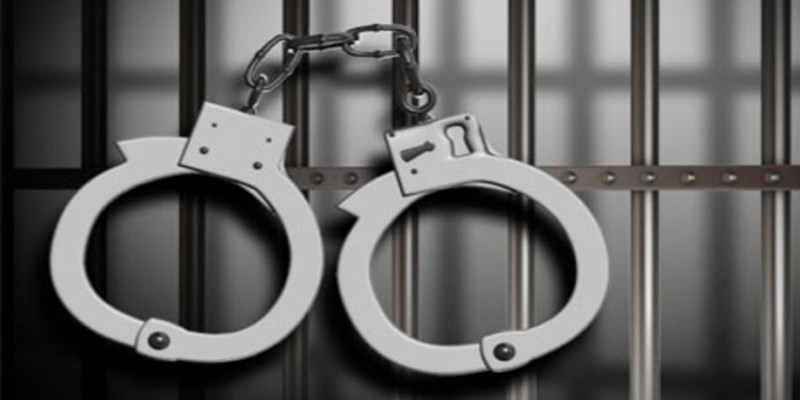 মির্জা ফখরুলের পিএস পরিচয়ে ২ এমপির কাছে টাকা চেয়ে গ্রেফতার॥