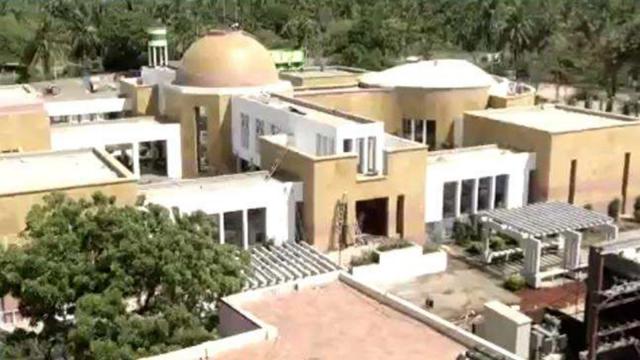ভারতের প্রয়াত রাষ্ট্রপতি পরমানু বিজ্ঞানী ডক্টর কালামের স্মরনে নির্মিত স্মৃতিসৌধ উদ্বোধন করলেন প্রধানমন্ত্রী নরেন্দ্র মোদী