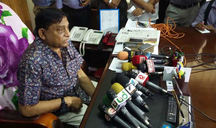 বন্যা দুর্গতদের পাশে না দাঁড়িয়ে, বিএনপি ব্যস্ত নির্বাচন নিয়ে ।। ত্রাণমন্ত্রী মোফাজ্জল হোসেন চৌধুরী মায়া   