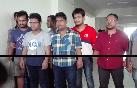 অবৈধভাবে টাকা পাচারের অভিযোগে জবি শিক্ষার্থীসহ ৫জনকে আটক করেছে সিআইডির বিশেষ দল   