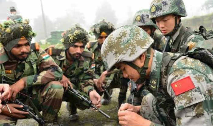 লাদাখ সীমান্তে চীনা ও ভারতীয় সেনাদের মধ্যে ধস্তাধস্তি।। পতাকা উডিয়ে শান্তির বার্তা উভয় দেশের