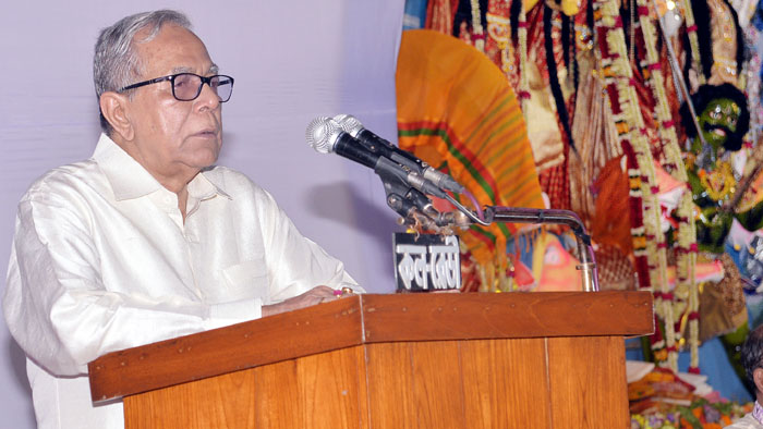 রোহিঙ্গা শরনার্থীদের ফিরিয়ে নিতে মিয়ানমারকে বাধ্য করতে হবে ।। রাষ্ট্রপতি আবদুল হামিদ