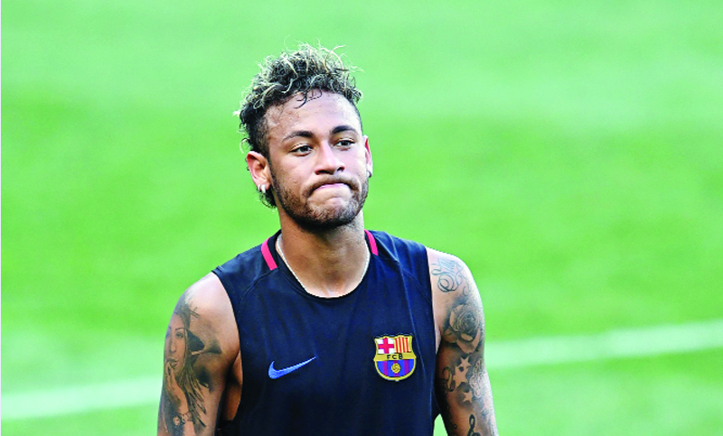 ব্রাজিলিয়ান সুপারস্টার নেইমার এক ম্যাচ নিষিদ্ধ ।   