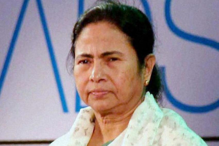 নাগরিকত্ব ইস্যুতে সুপ্রিমকোর্টকে অবমাননার দায়ে পশ্চিমবঙ্গের মুখ্যমন্ত্রী মমতার বিরুদ্ধে মামলা।।