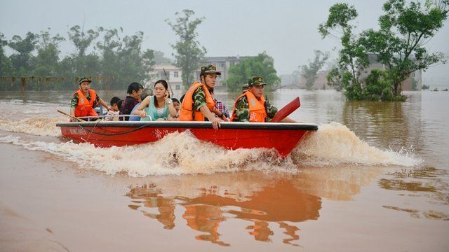 চীনে ভারি বর্ষণ ও ভূমি ধসে ৮ জনের প্রাণহানি।।   