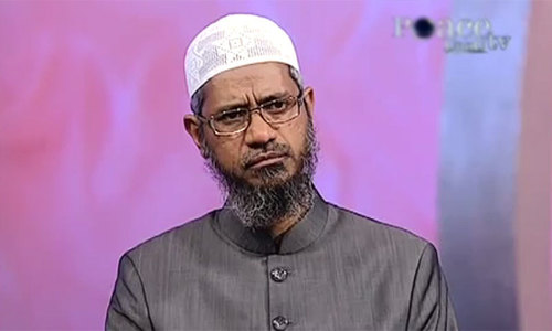 গুলশান হামলার জের ধরেই জাকির নায়েককে অপরাধী ঘোষনা করল ভারত, সম্পত্তি বাজেয়াপ্ত   