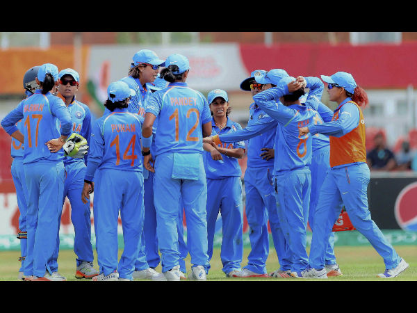 অস্ট্রেলিয়াকে হারিয়ে প্রমিলা বিশ্বকাপ ফাইনালে ভারত।।