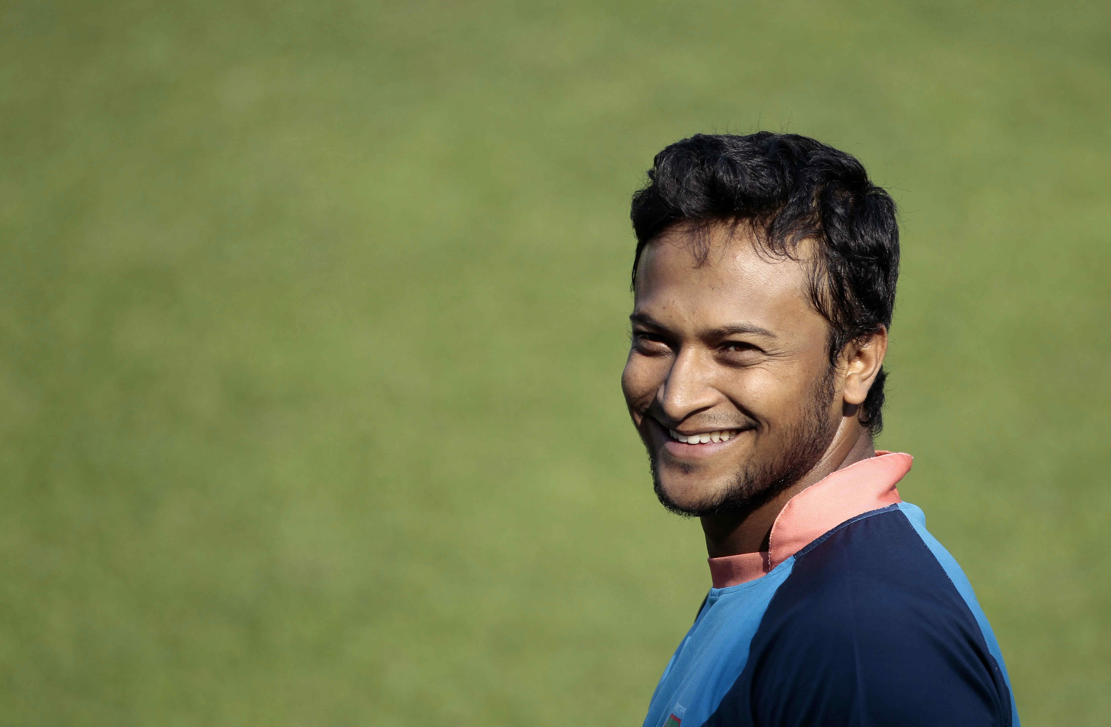 সাকিবের বার্ষিক আয় ২৭৫ কোটি টাকা।।