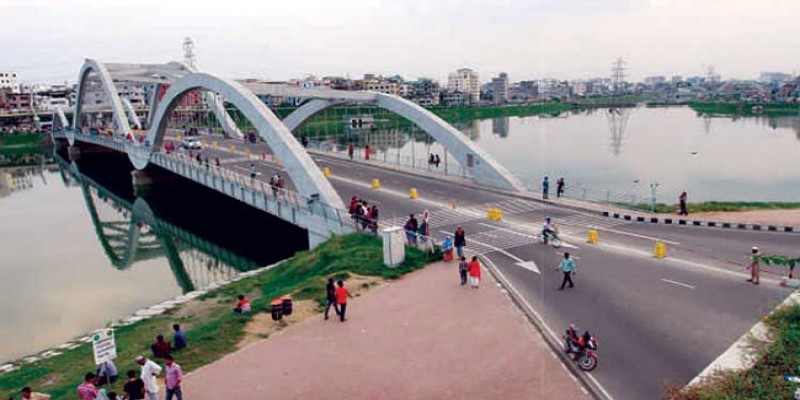 দৃষ্টিনন্দন হাতিরঝিলে মোটরসাইকেল দুর্ঘটনা ॥ ২ যুবক নিহত