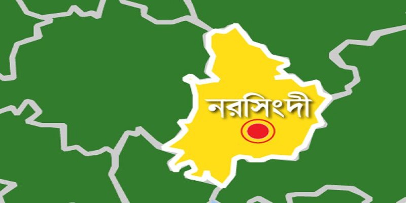 নরসিংদী ডিবি পুলিশ পরিচয়ে কাপড় বোঝাই ট্রাক ছিনতাই॥   