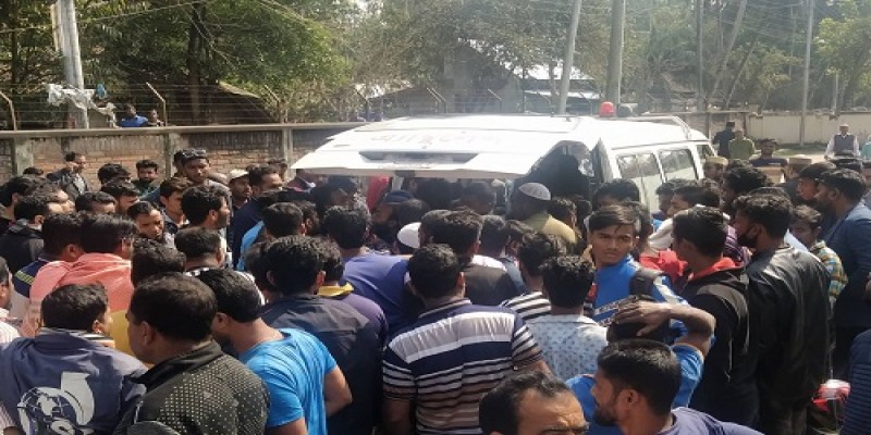 পিরোজপুরে সড়ক দুর্ঘটনায় যুবলীগ নেতা নিহত