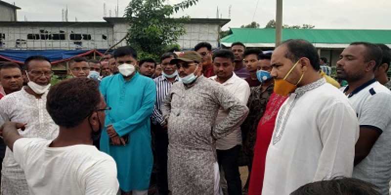 তাহিরপুর উপজেলার আনোয়ারপুর রাস্তা পরিদর্শন করেন এমপি রতন