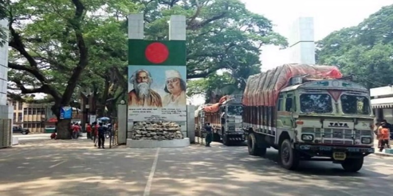 ভারতের সঙ্গে বাংলাদেশের স্থলসীমান্ত ১৪ জুলাই পর্যন্ত বন্ধের সিদ্ধান্ত॥