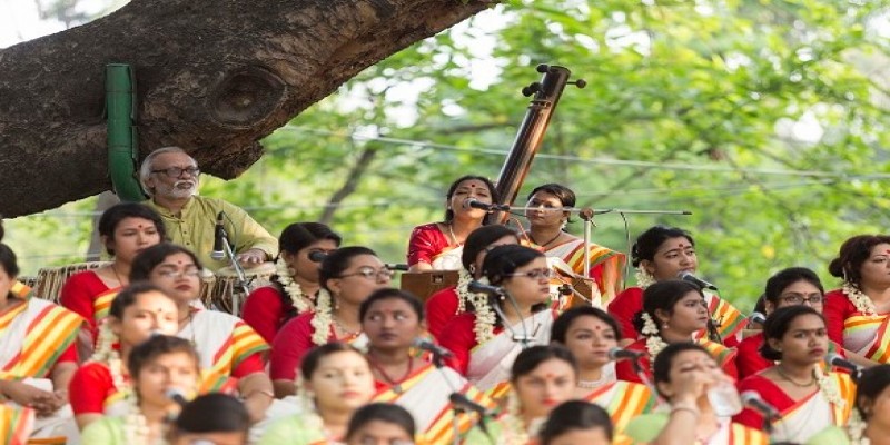 রমনার বটমূলে ছায়ানটের বর্ষবরণ॥