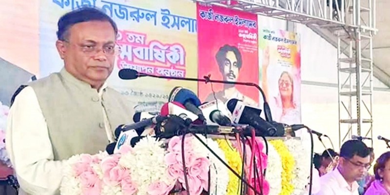 দেশের কোথাও কুঁড়েঘর দেখা যায় না।। তথ্যমন্ত্রী