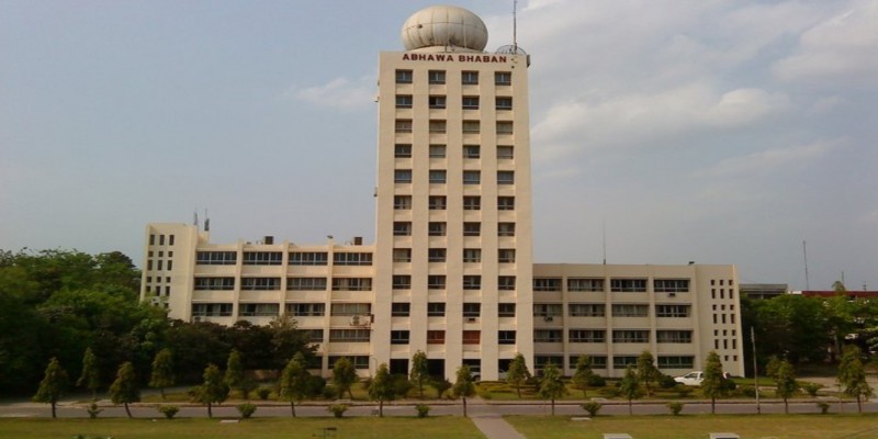 ৯ অঞ্চলে ৮০ কি.মি. বেগে ঝড়ের আভাস।।