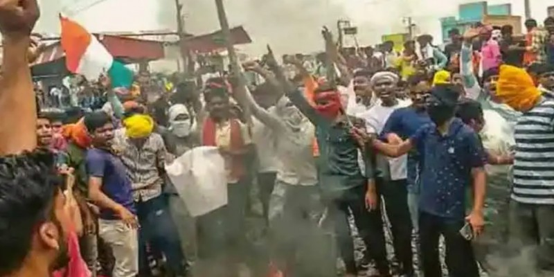 ভারতে অব্যাহত বিক্ষোভ।। ১২ জেলায় ইন্টারনেট বন্ধ