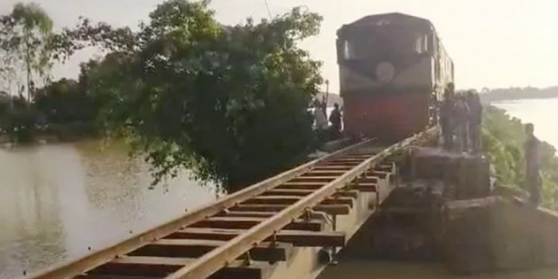 ৫ দিন পর ঢাকা-ময়মনসিংহ-নেত্রকোনা-মোহনগঞ্জ ট্রেন চলাচল স্বাভাবিক।।