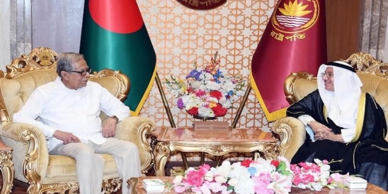 রাষ্ট্রপতির সঙ্গে কুয়েত রাষ্ট্রদূতের বিদায়ী সাক্ষাৎ।।